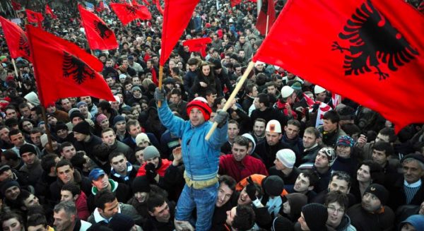 Problemi i Kosovës është veçantia. Analiza e gazetës spanjolle “El Pais” Problemi i Kosovës është veçantia. Analiza e gazetës spanjolle “El Pais”