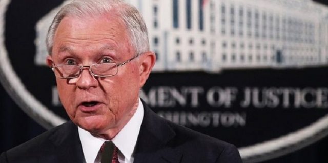 Kryeprokurori amerikan: Në Shqipëri kemi 4 prokurorë dhe 4 ekspertë policie Kryeprokurori amerikan: Në Shqipëri kemi 4 prokurorë dhe 4 ekspertë policie