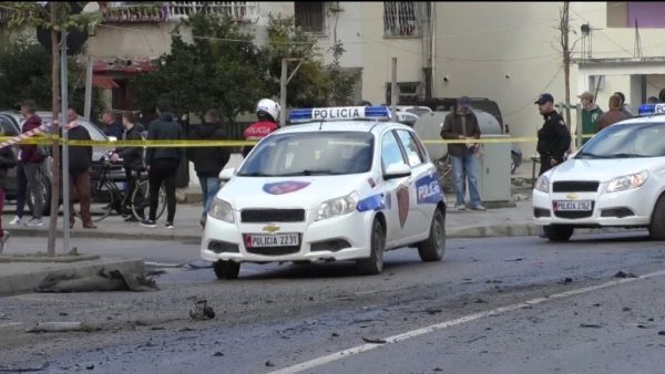 Shpërthimi me tritol në Tiranë, detajet e para. Identifikohen bashkëshortët e plagosur Shpërthimi me tritol në Tiranë, detajet e para. Identifikohen bashkëshortët e plagosur