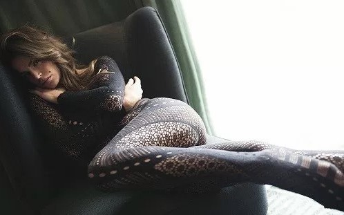 Njihuni me shqiptaren seksi që ishte e martuar me portierin e Manchester-it Njihuni me shqiptaren seksi që ishte e martuar me portierin e Manchester-it