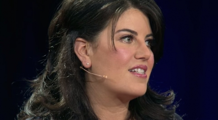Ishte dashnorja e presidentit Klinton, 20 vjet pas ngjarjes qe beri buje, ja ç’bëhet sot me Monika Lewinsky-n (Video) Ishte dashnorja e presidentit Klinton, 20 vjet pas ngjarjes qe beri buje, ja ç’bëhet sot me Monika Lewinsky-n (Video)