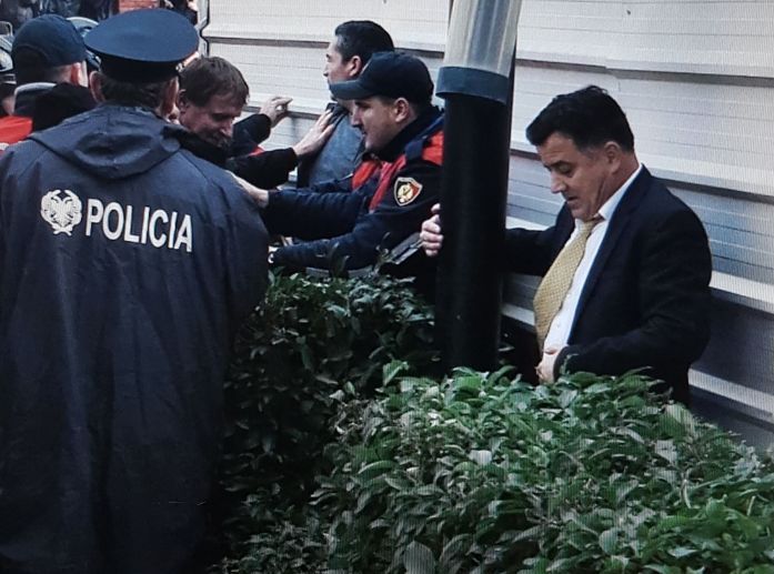 Muli shpjegon pse ishin krenarë sot në seancë