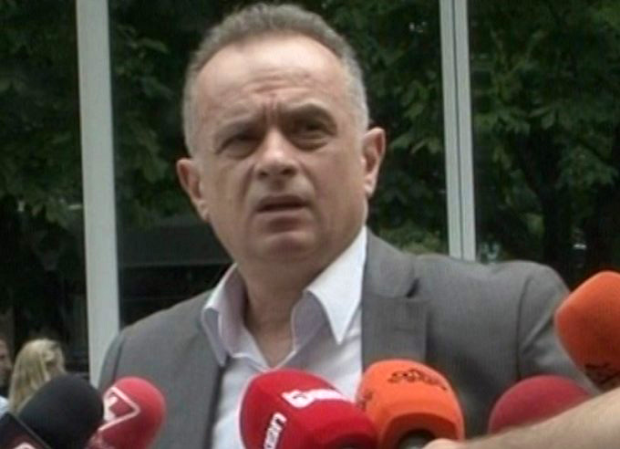 Neshat Fana, avokati i Andi Tomës: Do vdes unë ose do lë licencën, po nuk i çova për ndjekje penale ato prokuror dhe gjykatës! Neshat Fana, avokati i Andi Tomës: Do vdes unë ose do lë licencën, po nuk i çova për ndjekje penale ato prokuror dhe gjykatës!