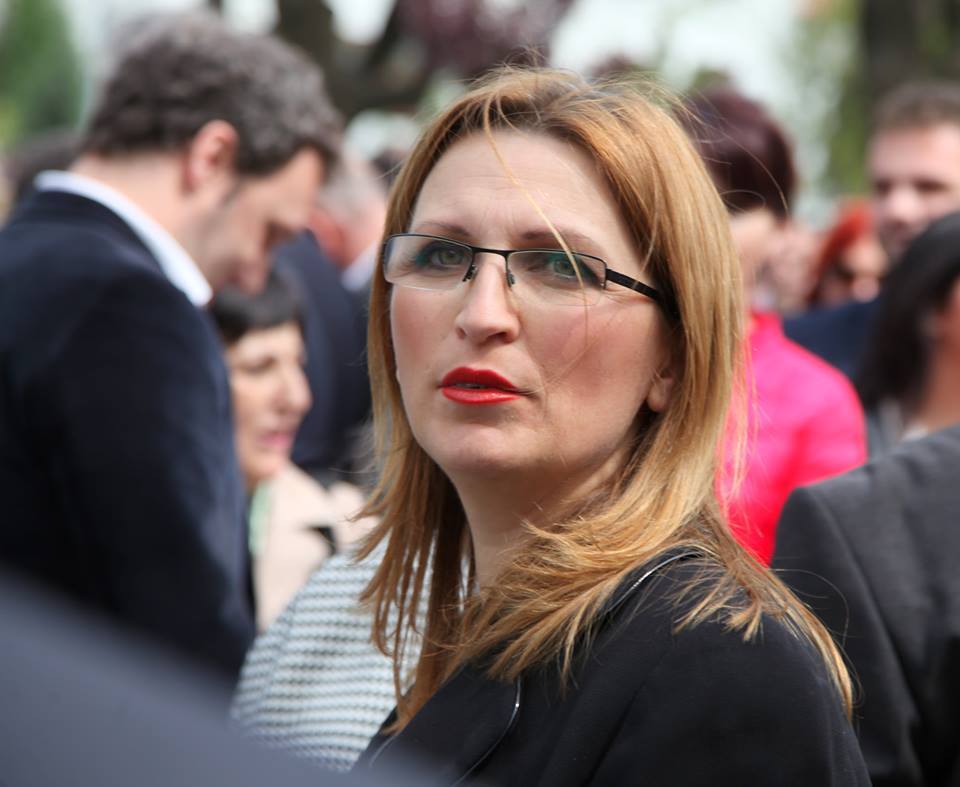 Djalli me fytyrë femre/ Shkodranë mos akuzoni askënd tjetër, Vllazninë këtë herë e rrëzoi Voltana Ademi Djalli me fytyrë femre/ Shkodranë mos akuzoni askënd tjetër, Vllazninë këtë herë e rrëzoi Voltana Ademi