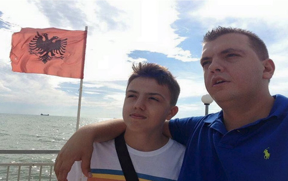 Familja kërkon azil politik në Francë? Reagon djali i Azem Hajdarit Familja kërkon azil politik në Francë? Reagon djali i Azem Hajdarit