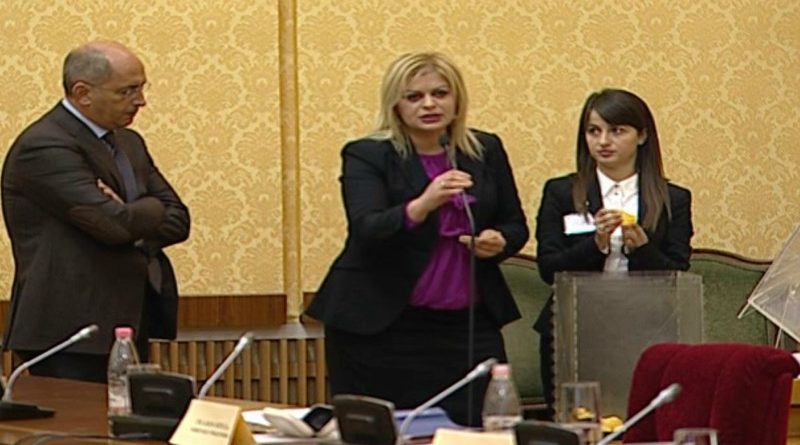 Pas Kushtetueses vetingu shpartallon edhe KED Pas Kushtetueses vetingu shpartallon edhe KED