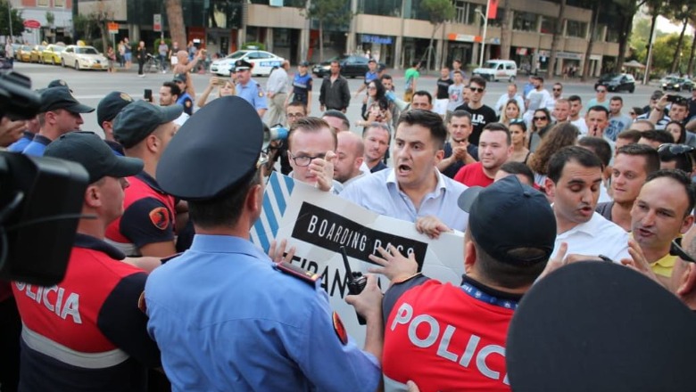 Përse PD sulmon vetëm policinë? Përse PD sulmon vetëm policinë?