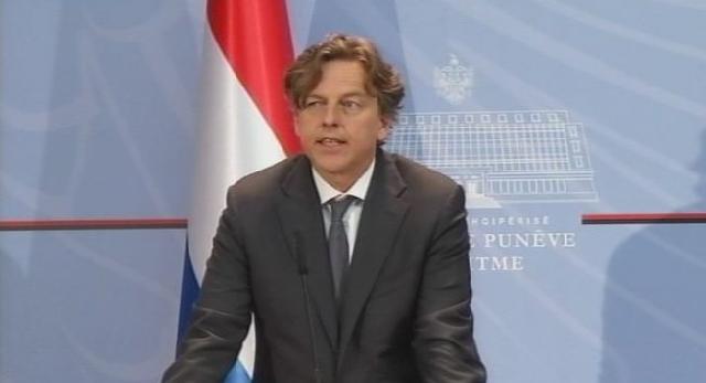 Ministri i Jashtëm i Holandës, thotë se si është e vërteta për “Jo-në” holandeze për De Telegraaf Ministri i Jashtëm i Holandës, thotë se si është e vërteta për “Jo-në” holandeze për De Telegraaf