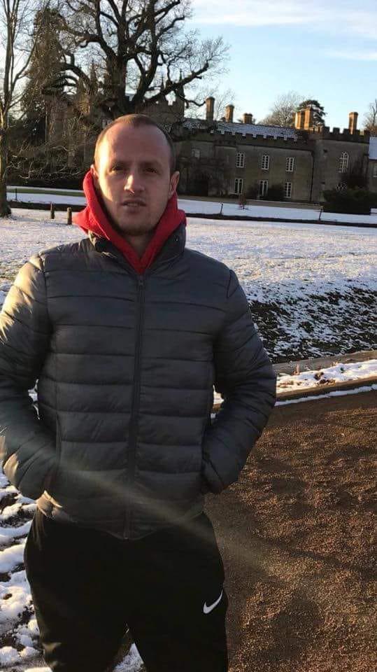 Vrau nënën dhe babain, psikiatri: Ky qenka më në rregull se ne! Vrau nënën dhe babain, psikiatri: Ky qenka më në rregull se ne!