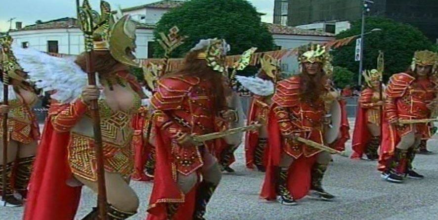 Brazilianet çelin karnavalet e qytetit të serenatave dhe sezonin turistik (Foto) Brazilianet çelin karnavalet e qytetit të serenatave dhe sezonin turistik (Foto)