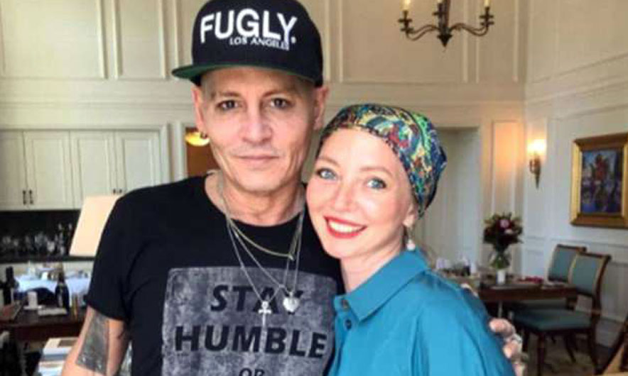 Johnny Depp, i sëmurë?! (Foto) Johnny Depp, i sëmurë?! (Foto)