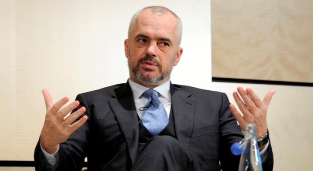 ”Fatmir Xhafaj ka mbrojtur vëllain e tij të dënuar për trafik droge”? Kjo është përgjigja e Edi Ramës ”Fatmir Xhafaj ka mbrojtur vëllain e tij të dënuar për trafik droge”? Kjo është përgjigja e Edi Ramës