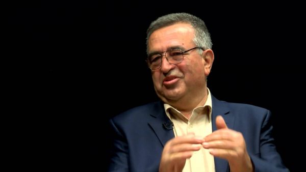 Fatos Klosi: Asnjë forcë politike nuk e pengon paktin detar, koha e Sali Berishës ka marrë fund. Ky është fati i koalicionit PD-LSI Fatos Klosi: Asnjë forcë politike nuk e pengon paktin detar, koha e Sali Berishës ka marrë fund. Ky është fati i koalicionit PD-LSI