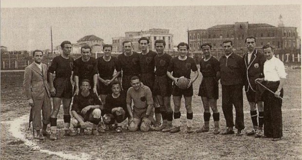 Publikohet fotoja e rrallë e kombëtares së parë në vitin 1936