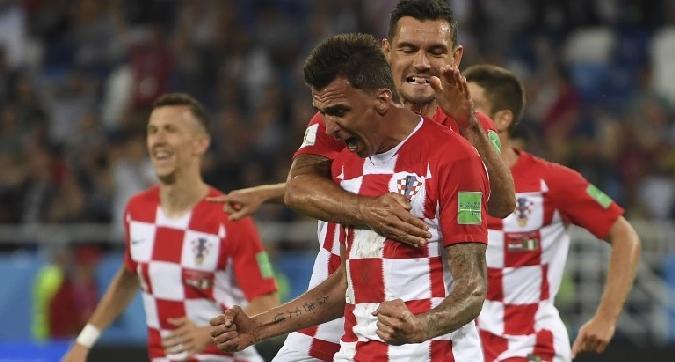 Kroacia dominon grupin D, mund 2-0 Nigerinë dhe i lëshon sfidën Argjentinës (video) Kroacia dominon grupin D, mund 2-0 Nigerinë dhe i lëshon sfidën Argjentinës (video)