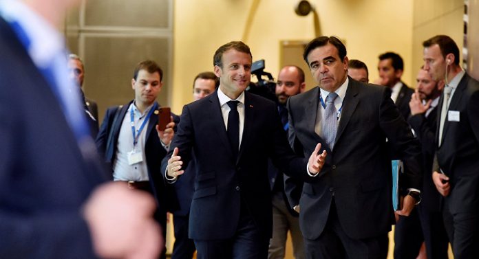 Zv.Kryeministri Italian i kthehet Macronit për emigrantët: Arrogant, ndali fyerjet dhe hapua dyert e Francës! Zv.Kryeministri Italian i kthehet Macronit për emigrantët: Arrogant, ndali fyerjet dhe hapua dyert e Francës!