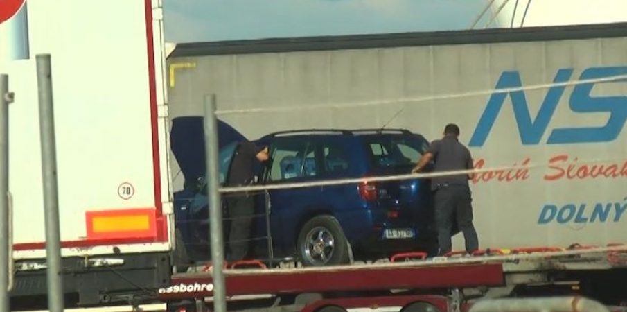 Toyota me 3.4 milion euro, policia: Si u njoftuam për trailerin pas deklaratës së Bashës Toyota me 3.4 milion euro, policia: Si u njoftuam për trailerin pas deklaratës së Bashës