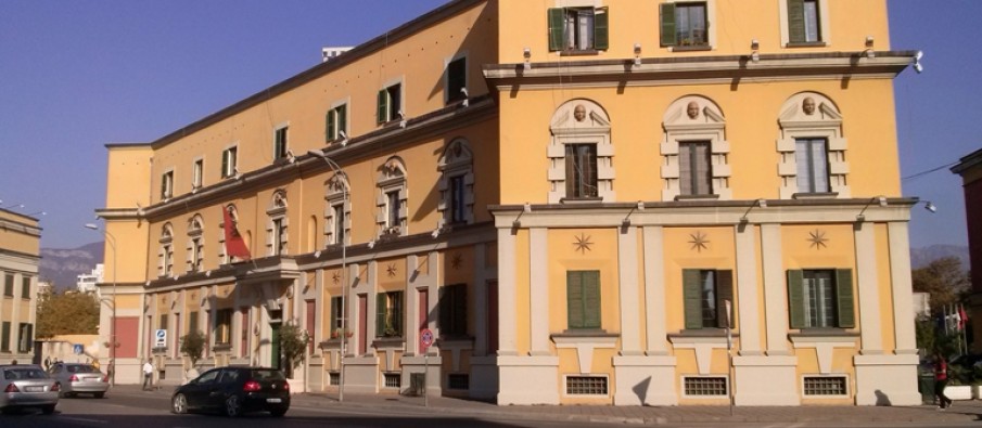 Protesta e minatorëve, reagojnë dy ministritë: Po punojnë për një draft të përbashkët por minatorët e refuzojnë atë Protesta e minatorëve, reagojnë dy ministritë: Po punojnë për një draft të përbashkët por minatorët e refuzojnë atë