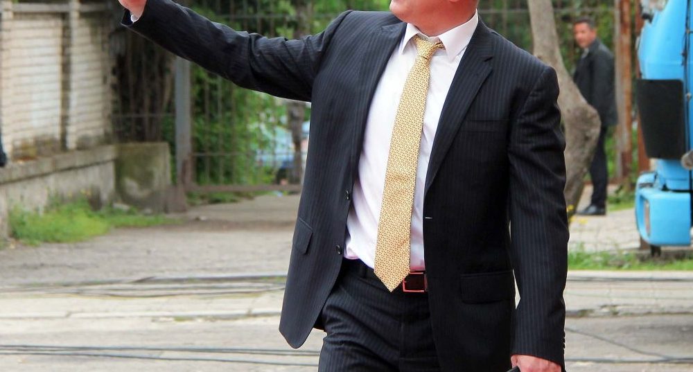 Foto/ Gafa e rradhës e deputetit të PD-së do ju shkrijë së qeshuri, tallen të gjithë me të Foto/ Gafa e rradhës e deputetit të PD-së do ju shkrijë së qeshuri, tallen të gjithë me të