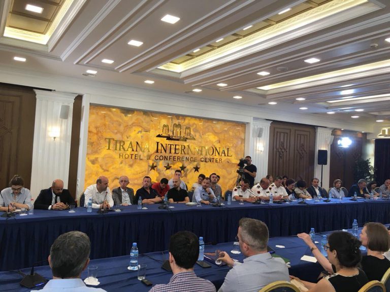 Ish këshilltari i Berishës: Hapësirat e teatrit duhen rivitalizuar Ish këshilltari i Berishës: Hapësirat e teatrit duhen rivitalizuar