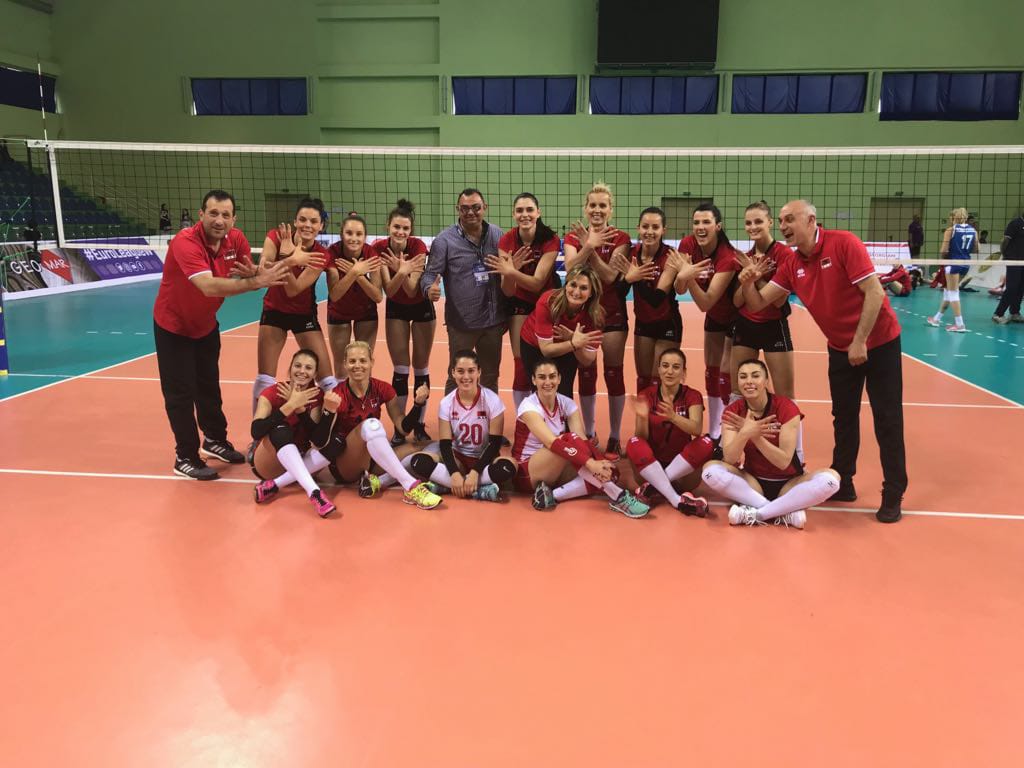 Sukses i merituar!/Vajzat kuqezi shkëlqejnë ndaj Austrisë, e përmbysin 3-2 dhe sigurojnë kualifikimin Sukses i merituar!/Vajzat kuqezi shkëlqejnë ndaj Austrisë, e përmbysin 3-2 dhe sigurojnë kualifikimin