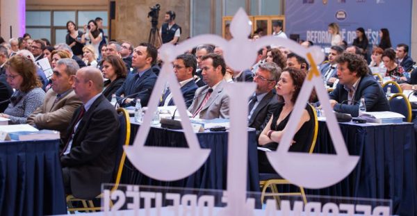 Prokurori i çështjes ‘Tahiri’ në vetting, ja pasuria e deklaruar Prokurori i çështjes ‘Tahiri’ në vetting, ja pasuria e deklaruar