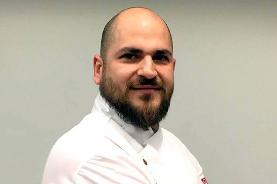 Ja fjalët që shkroi përpara tragjedisë! Kuzhinieri paralajmëroi vdekjen, u dogj bashkë me gruan dhe 2 fëmijët. Ja fjalët që shkroi përpara tragjedisë! Kuzhinieri paralajmëroi vdekjen, u dogj bashkë me gruan dhe 2 fëmijët.