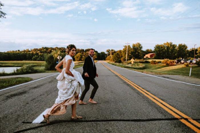 FOTO/ Braktisën gjithçka për ti rënë botës përqark, çifti amerikan mahnitet me Shqipërinë: Vend plot energji FOTO/ Braktisën gjithçka për ti rënë botës përqark, çifti amerikan mahnitet me Shqipërinë: Vend plot energji