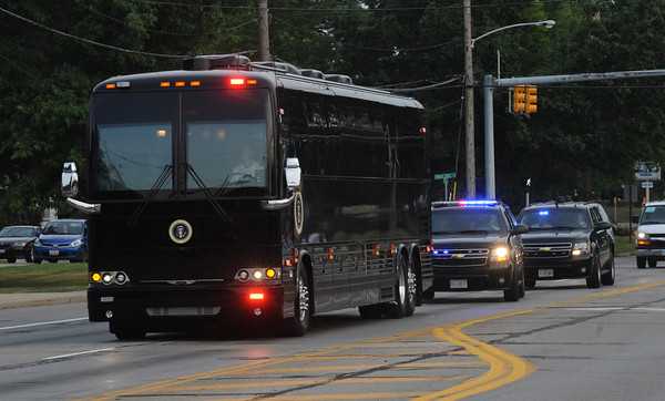Ky është “Ground Force One” autobusi i Presidentit Amerikan: Ja sa kushton! (Foto) Ky është “Ground Force One” autobusi i Presidentit Amerikan: Ja sa kushton! (Foto)