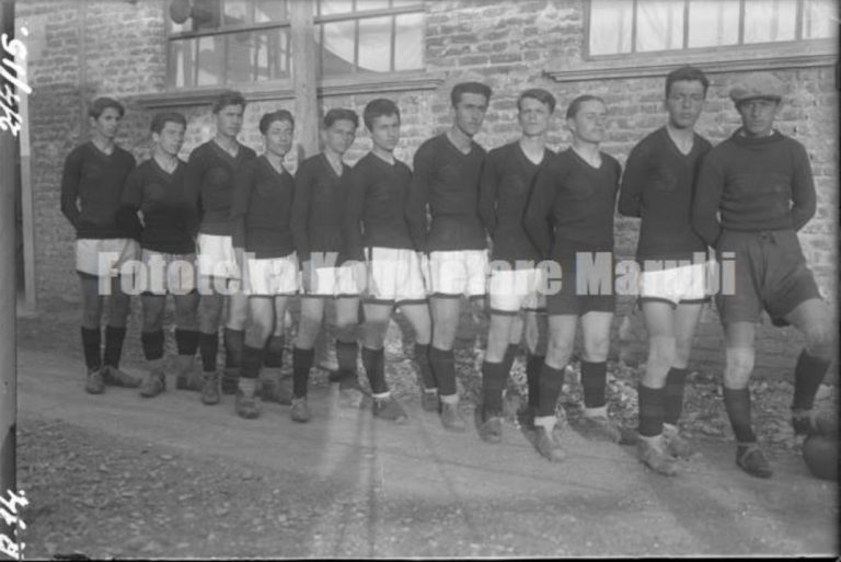 Ja kush e solli për herë të parë futbollin në Shqipëri!