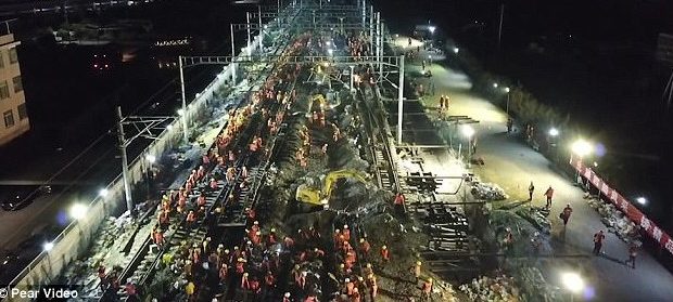 E pabesueshme, punonjësit bëjnë mrekullinë: Për 9 orë rikonstruktojnë hekurudhën