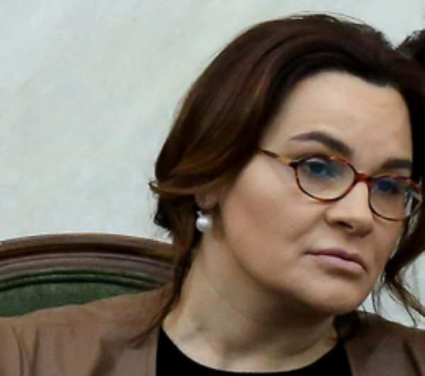 Shtohet numri i deputetëve që pritet t’i japin lamtumirën LSI-së: Monika “në pikë të hallit” nga frika e… Shtohet numri i deputetëve që pritet t’i japin lamtumirën LSI-së: Monika “në pikë të hallit” nga frika e…