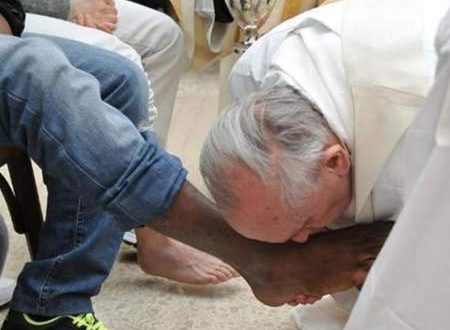 Papa për të varfrit: “Pasaporta” jonë për në parajsë (Video) Papa për të varfrit: “Pasaporta” jonë për në parajsë (Video)