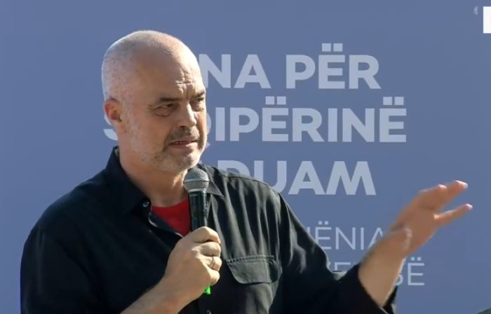 “Informim për qytetarët”, Rama: Refuzoni të çoni dokumente shtetërore në zyrën ku do merrni shërbimin
