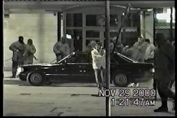 Para 18 vitesh, Ilir Meta çoi në qeli Sali Berishën: Vendi ra në qetësi për disa kohë nga frikacaku “trim” (Foto) Para 18 vitesh, Ilir Meta çoi në qeli Sali Berishën: Vendi ra në qetësi për disa kohë nga frikacaku “trim” (Foto)