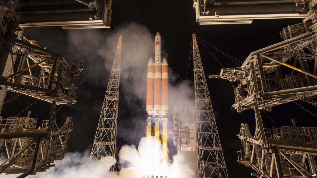 NASA nis udhëtimin drejt Diellit NASA nis udhëtimin drejt Diellit