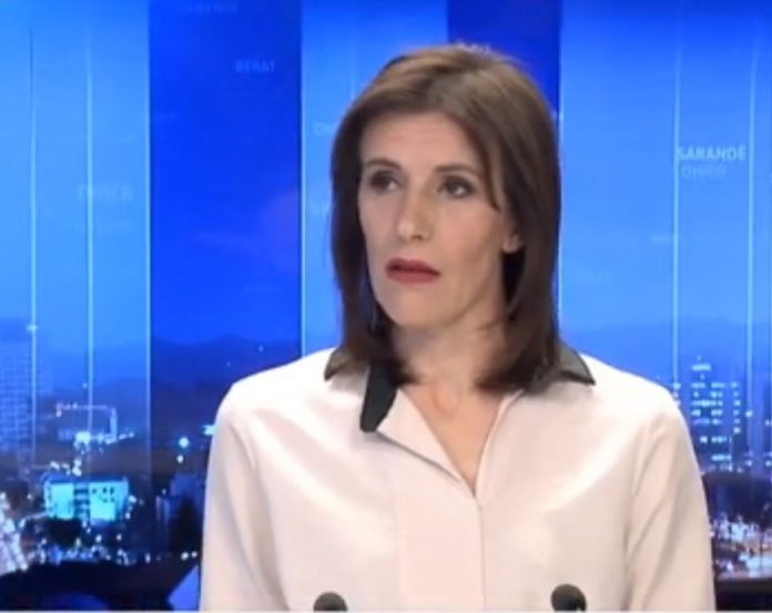 Sulmi në banesën e prindërve, gazetarja: Falenderoj Xhafajn, ja se ku dyshoj Sulmi në banesën e prindërve, gazetarja: Falenderoj Xhafajn, ja se ku dyshoj