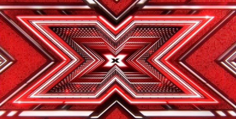 Foto/ Pjestari i jurisë së X Factor e thotë troç: Po bëhem pjesë e kompeticionit për lekë… Foto/ Pjestari i jurisë së X Factor e thotë troç: Po bëhem pjesë e kompeticionit për lekë…