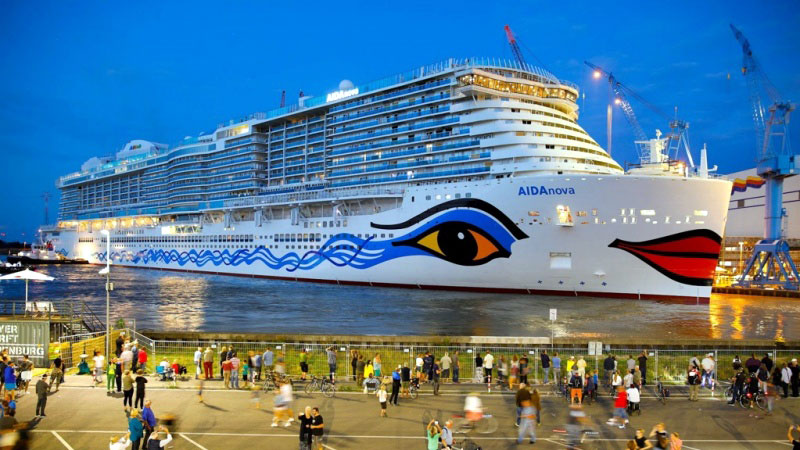 Mban 5 200 persona, del në det “mbretëresha” gjermane Mban 5 200 persona, del në det “mbretëresha” gjermane