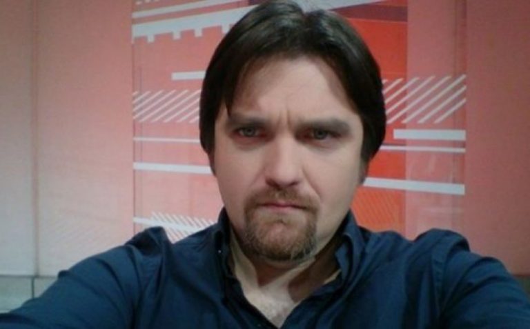 Po Juliani ç’pati: Basha s’duhet besuar më, të gjitha fjalët i ka p*rdhë me rigon! Po Juliani ç’pati: Basha s’duhet besuar më, të gjitha fjalët i ka p*rdhë me rigon!