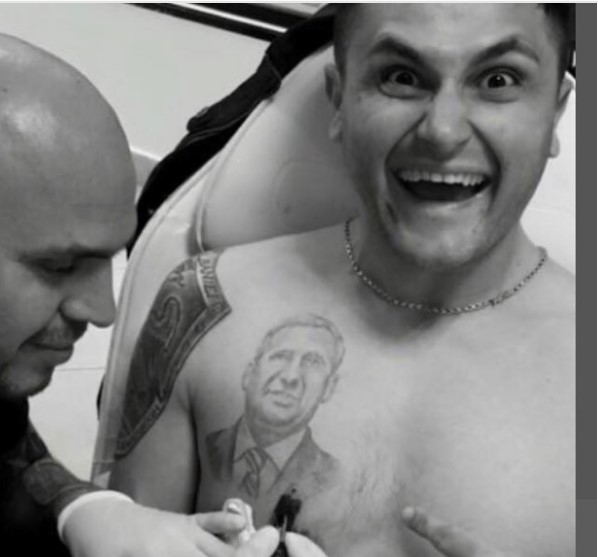 Eureka! Filozofi Nard Ndoka gjenë tre kandidatët e fortë të opozitës që do e “rrëzojnë” Veliajn dhe sulmon Lu! Eureka! Filozofi Nard Ndoka gjenë tre kandidatët e fortë të opozitës që do e “rrëzojnë” Veliajn dhe sulmon Lu!