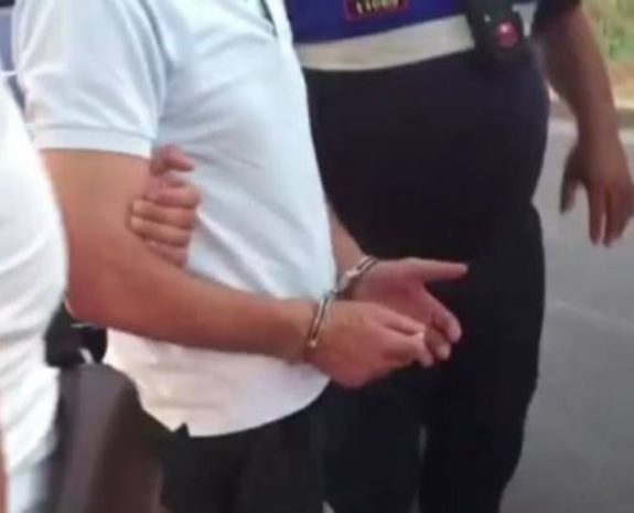 Kujdes me sherret… vrasësit i kemi rrotull! Kujdes me sherret… vrasësit i kemi rrotull!