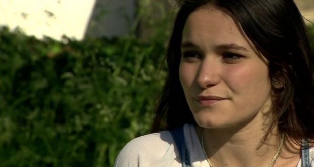 20 vjeçarja i shkruan letër përdhunuesit 20 vjeçarja i shkruan letër përdhunuesit