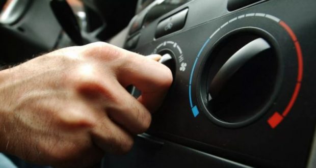 Mos e bëni këtë në makinë sepse mund të humbni jetën! Mos e bëni këtë në makinë sepse mund të humbni jetën!