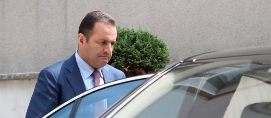 Akuzat/ “Rrjedhja” e fashikujve të dosjes nën hetim nga Adriatik Llalla… zëdhënësi i Prokurorisë: Do ketë hetim, ligji është i qartë! Akuzat/ “Rrjedhja” e fashikujve të dosjes nën hetim nga Adriatik Llalla… zëdhënësi i Prokurorisë: Do ketë hetim, ligji është i qartë!