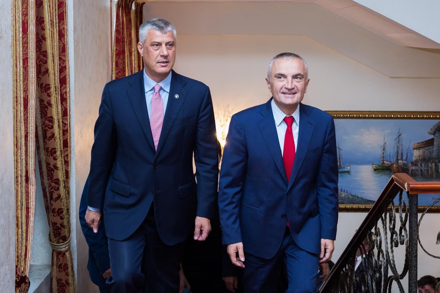 Trembja qenka serioze! Rajonin nuk do e ndezë ndarja e kufinjve, por eleminimi i Krimit të Organizuar Trembja qenka serioze! Rajonin nuk do e ndezë ndarja e kufinjve, por eleminimi i Krimit të Organizuar