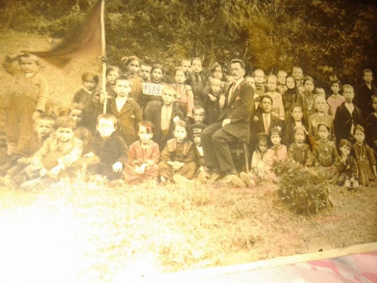 Vajtimi për numrin e shkollave dhe heshtja për dramën e arsimit Vajtimi për numrin e shkollave dhe heshtja për dramën e arsimit