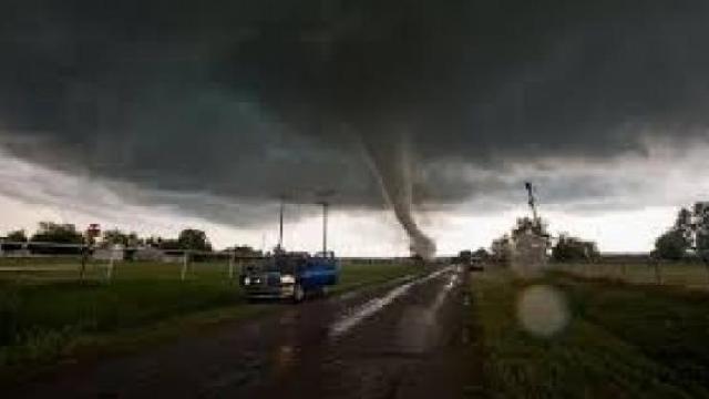 Stuhia Gordon godet Amerikën, ka viktima! Stuhia Gordon godet Amerikën, ka viktima!