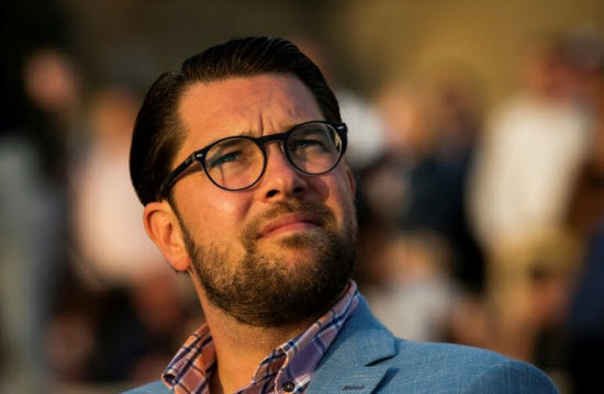 Matteo Salvini i Suedisë/ Një profil i Jimmie Akesson, nga varësia e lojërave të fatit te “lufta” me emigrantët Matteo Salvini i Suedisë/ Një profil i Jimmie Akesson, nga varësia e lojërave të fatit te “lufta” me emigrantët