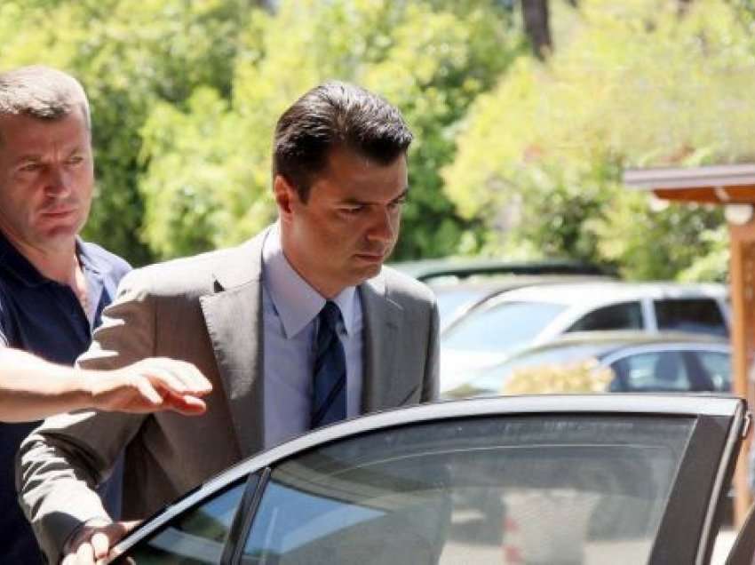 A do t’i kontrollojnë tatimet kompanitë me miliona dollarë të Lulzim Bashës ?! A do t’i kontrollojnë tatimet kompanitë me miliona dollarë të Lulzim Bashës ?!